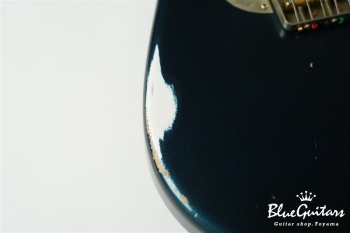 IRIS #121 - Mercedes Blue Metallic over Olympic White