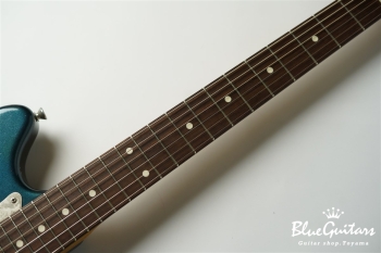 IRIS #121 - Mercedes Blue Metallic over Olympic White