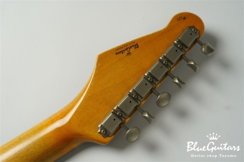 IRIS #121 - Mercedes Blue Metallic over Olympic White