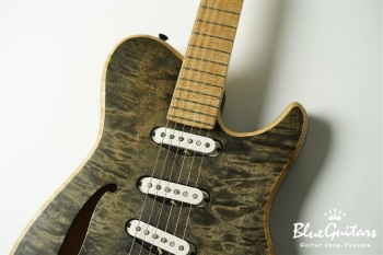 Cirrus Easel  Ichika Specs