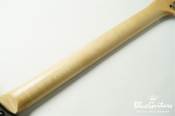 Cirrus Easel  Ichika Specs