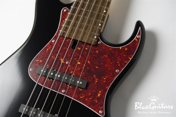 Vibe-6 18 pitch - Black #179