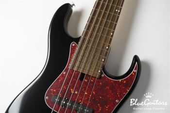 Vibe-6 18 pitch - Black #179