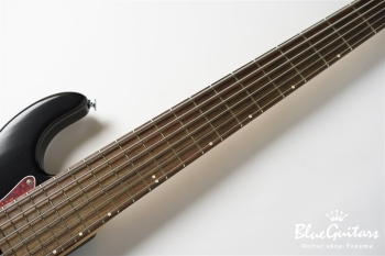 Vibe-6 18 pitch - Black #179