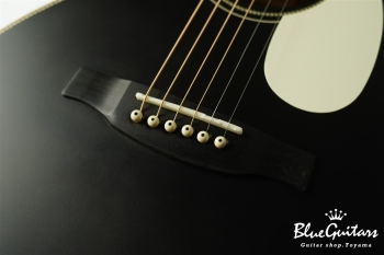 SE P20 - Satin Black Top