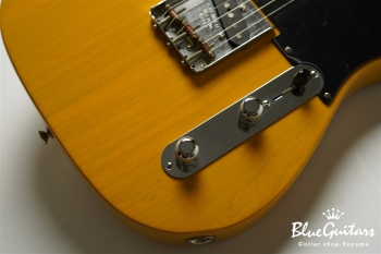 American Vintage ’52 Telecaster - Butterscotch Blonde
