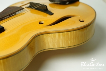 Wagtail 15″ Spruce Top / Figured Maple Side&Back