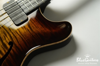 Rietbergen Bass - Tigereye Burst