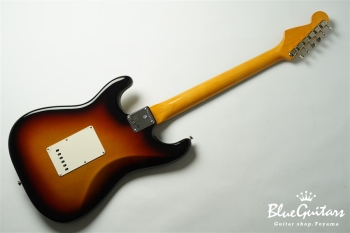 American Vintage II 1961 Stratocaster - 3-Color Sunburst