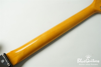 American Vintage II 1961 Stratocaster - 3-Color Sunburst