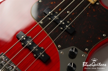 Metroline MV4 - Trans Red