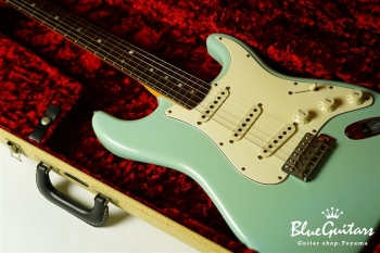MBS 1964 Stratocaster Closet Classic Masterbuilt by Chris Fleming - Daphne Blue