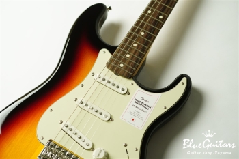 Made in Japan Traditional 60s Stratocaster - 3 Color Sunburst