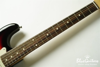 Made in Japan Traditional 60s Stratocaster - 3 Color Sunburst