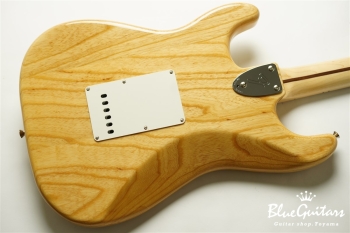 Made in Japan Traditional 70s Stratocaster - Natural