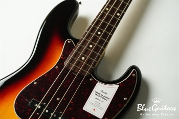Made in Japan Traditional 60s Jazz Bass - 3-Color Sunburst