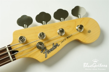 Made in Japan Hybrid II Jazz Bass - 3-Color Sunburst