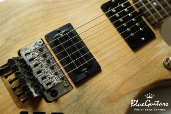 4N -Nuno Bettencourt Signature-