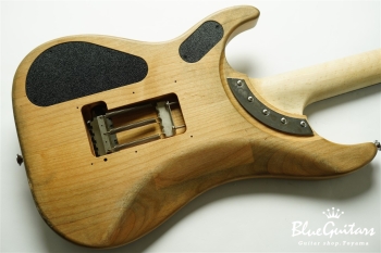 4N -Nuno Bettencourt Signature-