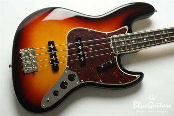 American Vintage II 1966 Jazz Bass - 3Color Sunburst