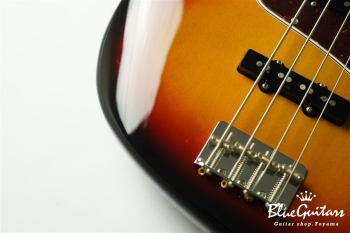 American Vintage II 1966 Jazz Bass - 3Color Sunburst