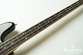 American Vintage II 1966 Jazz Bass - 3Color Sunburst