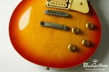 EG900R 1977 - Red Sunburst