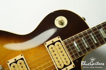 EG900T 1977 - Tobacco Brown