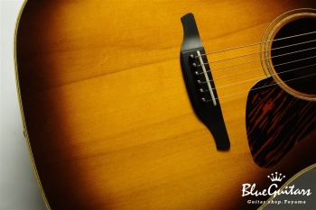 VG-03 Mahogany - Brown Sunburst