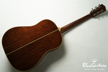 VG-03 Mahogany - Brown Sunburst