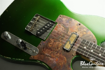 Model T. #166 Medium Aged - Metallic Green with Copper Red