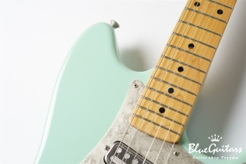 IRIS #153 - Surf Green over Shell Pink / Xotique SHOP ORDER