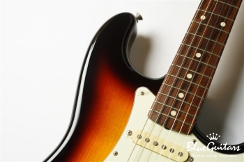 ST62-TX - 3-Tone Sunburst w/ Fender Hard Case