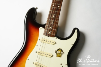 ST62-TX - 3-Tone Sunburst w/ Fender Hard Case