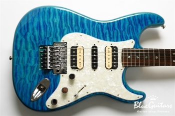 Michiya Haruhata Stratocaster - Caribbean Blue Transparent