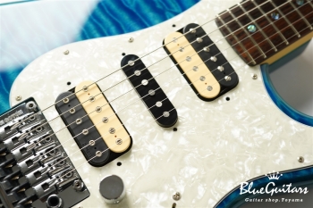 Michiya Haruhata Stratocaster - Caribbean Blue Transparent