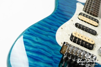 Michiya Haruhata Stratocaster - Caribbean Blue Transparent
