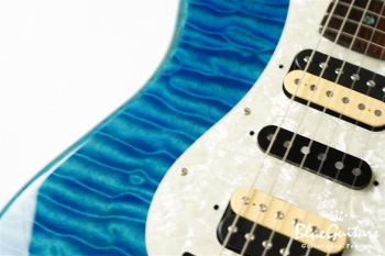Michiya Haruhata Stratocaster - Caribbean Blue Transparent
