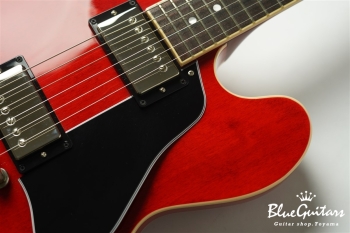 ES-335 - Sixties Cherry