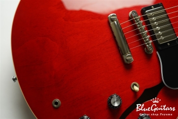 ES-335 - Sixties Cherry