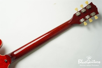 ES-335 - Sixties Cherry