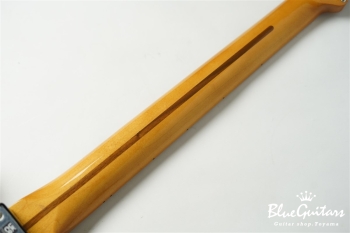 Vintera II ’70s Stratocaster - 3 Color Sunburst