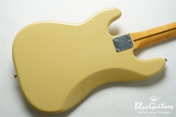 Vintera II ’50s Precision Bass - Desert Sand