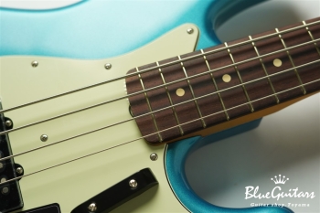 Vintera II ’60s Jazz Bass - Lake Placid Blue