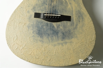 Model AD. Cutaway  蒼 "ao" WASHI & Japanese Lacquer Texture