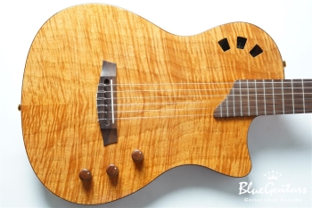 STAGE GUITAR - Natural Amber