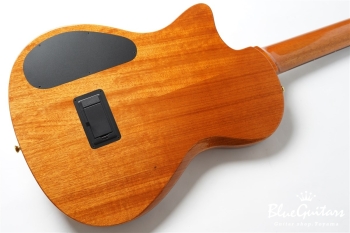 STAGE GUITAR - Natural Amber