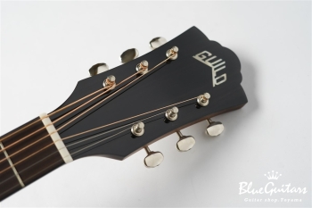  OM-260CE Deluxe Burl - Edge Burst