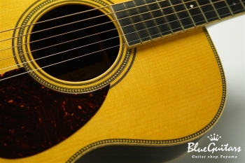 CTM OM-28 Adirondack Spruce / Ziricote 2019