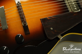 Rockin’ Chair w / P.U. - Tobacco Sunburst